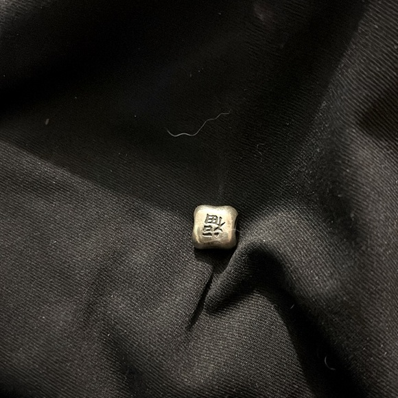 Love charm - Picture 2 of 2